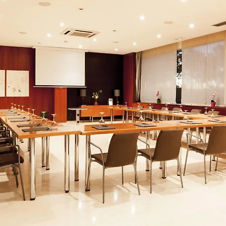 Ac Fórum By Marriott Hotel