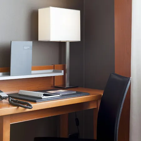 Hotel Ac Forum By Marriott 4*