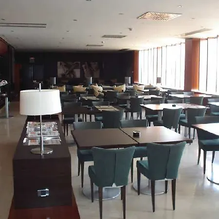 Ac Fórum By Marriott Hotel Sevilla